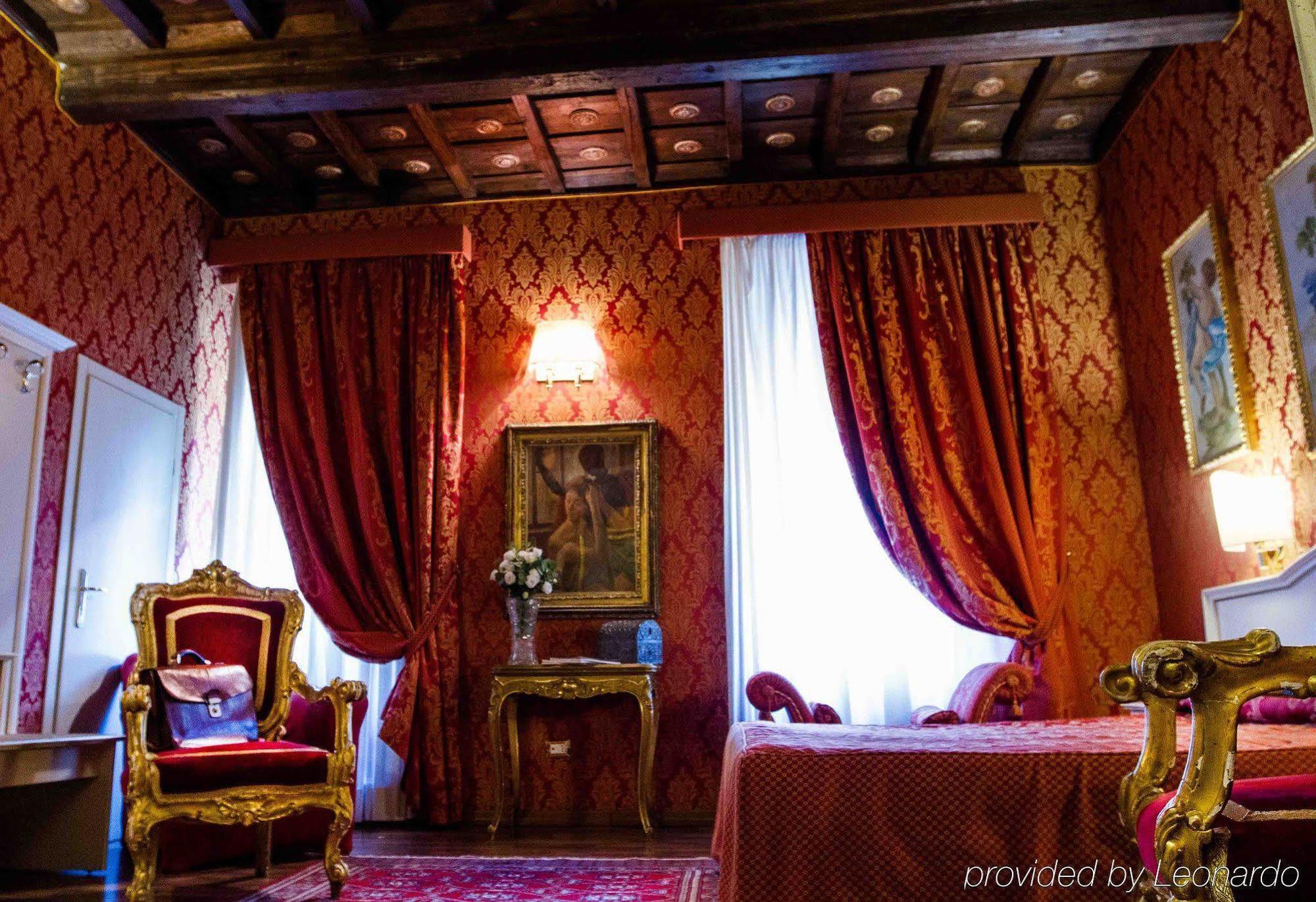 רומא Residenza Canova Tadolini - Guesthouse מראה חיצוני תמונה